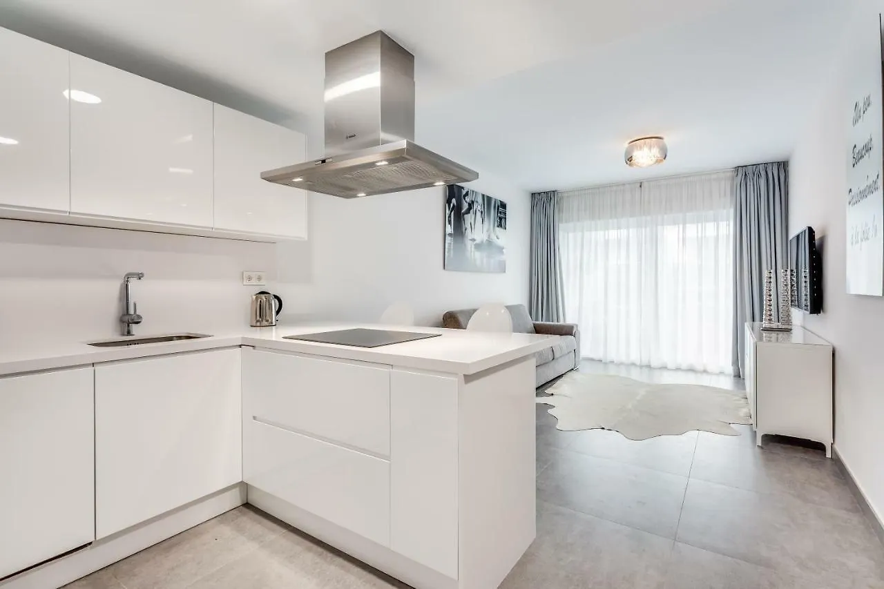 By Riva - Designer 1 Bedroom Apartment In The Centre Of Marbella 0*,
