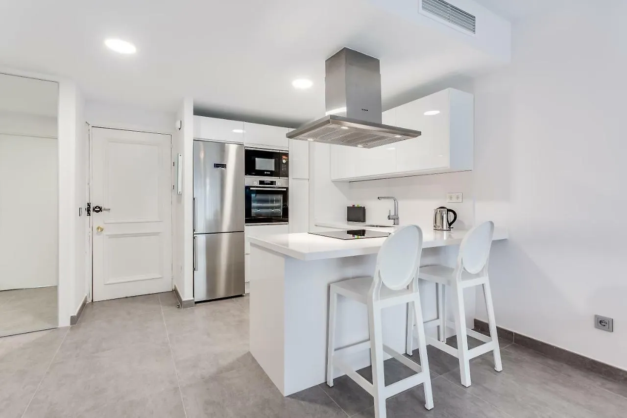 By Riva - Designer 1 Bedroom Apartment In The Centre Of Marbella
